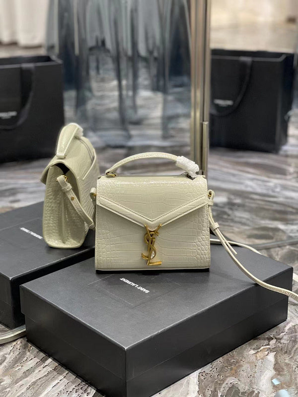Luxe Touch - SLY Bags 570