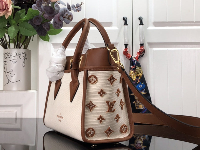 Fashion Luxe Touch bags - 2451