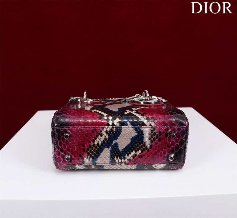 LTB - Luxe Touch Bags - 1700