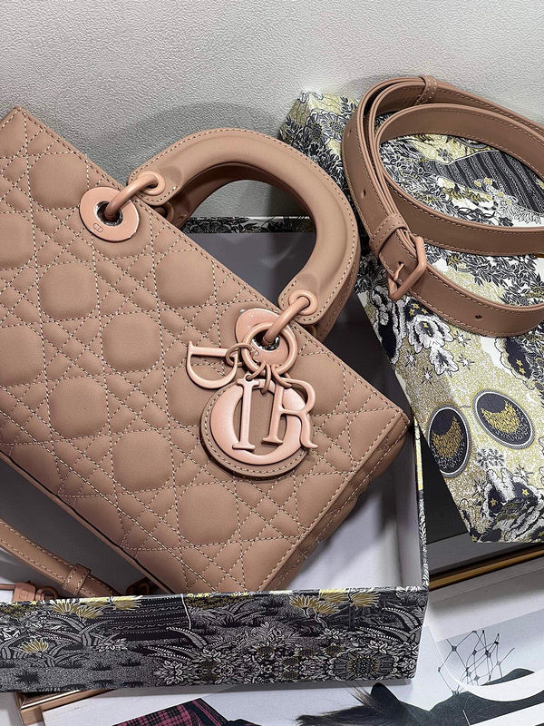 LTB - Luxe Touch Bags - 548