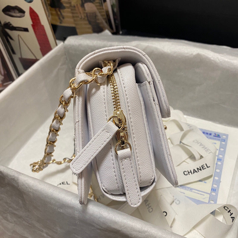 Luxe Touch Bags 

 -  Bags - 3409