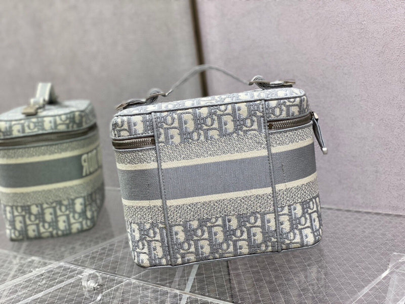 LTB - Luxe Touch Bags - 450