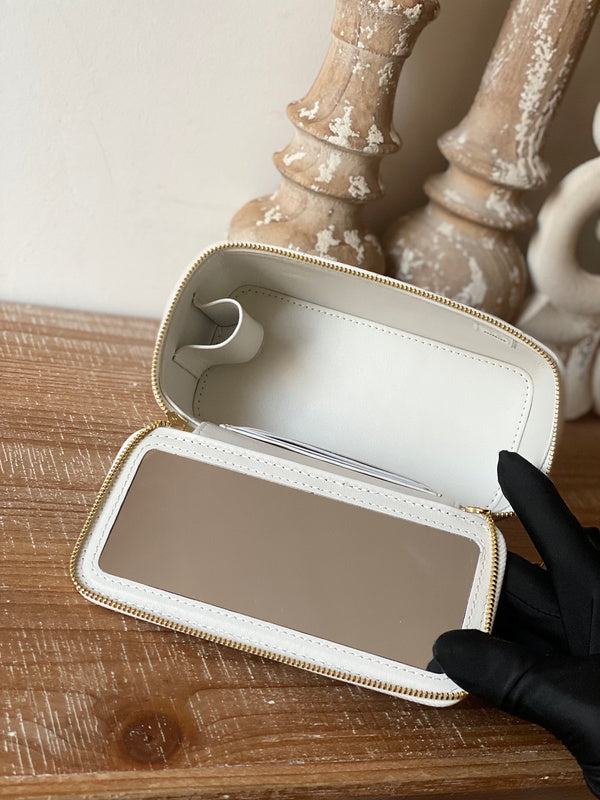 LTB - Luxe Touch Bags - 069