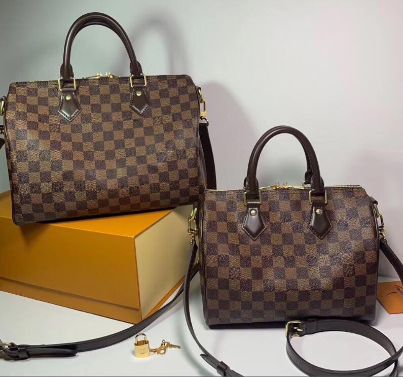 Luxe Touch Bags -   2736