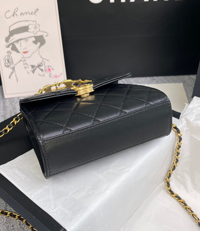 Luxe Touch Bags 

 -  Bags - 2940