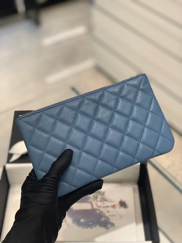 Luxe Touch Bags 

 -  Bags - 2989
