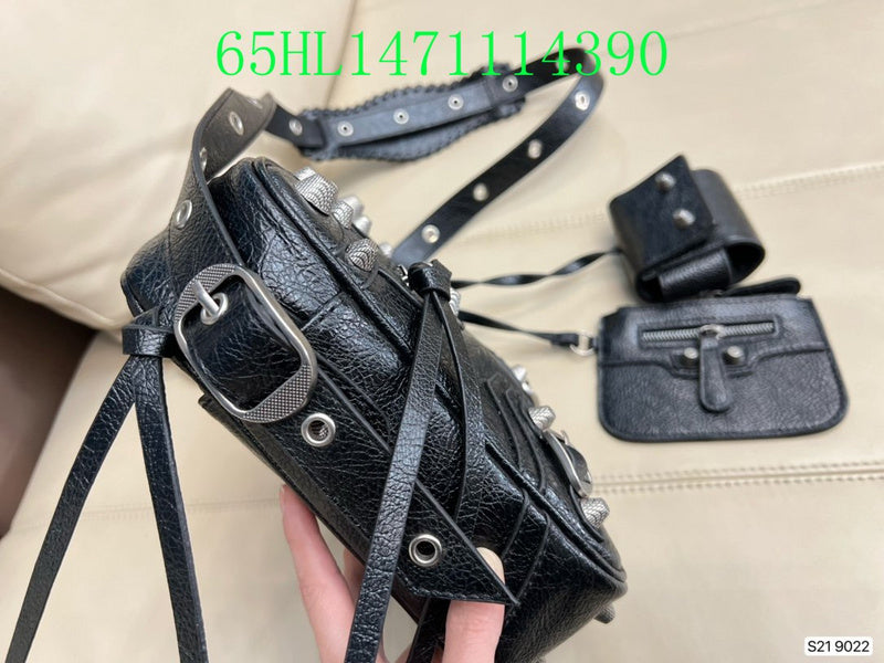 Luxe Touch Fashion - BGA Bags - 1998