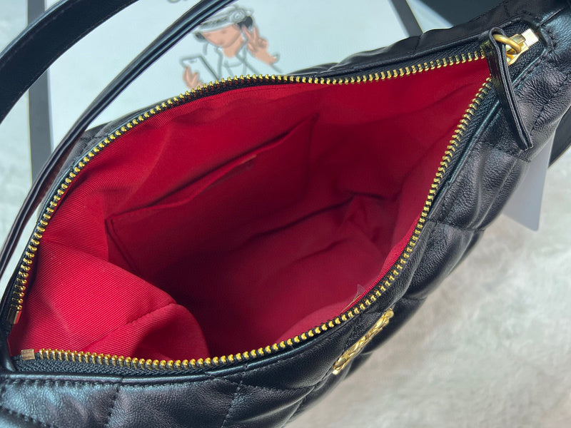 Luxe Touch Bags 

 -  Bags - 2889