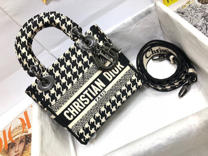 LTB - Luxe Touch Bags - 1634