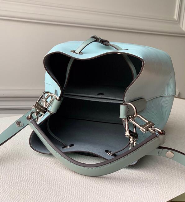 Luxe Touch Bags -   3148