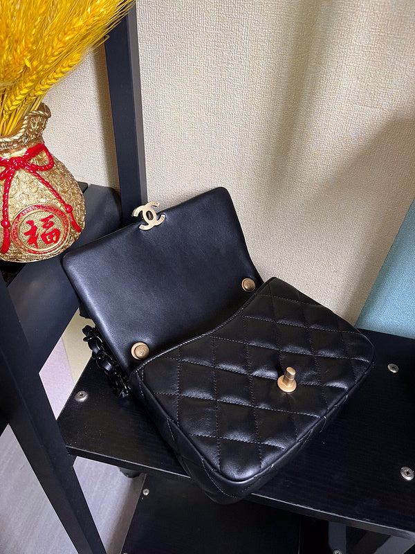 Luxe Touch Bags 

 -  Bags - 3348