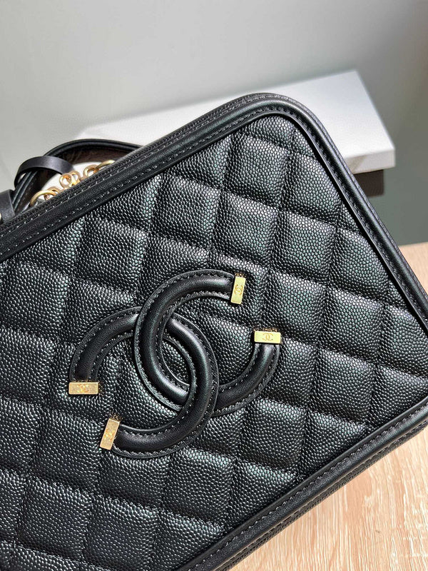Luxe Touch Bags 

 -  Bags - 2708