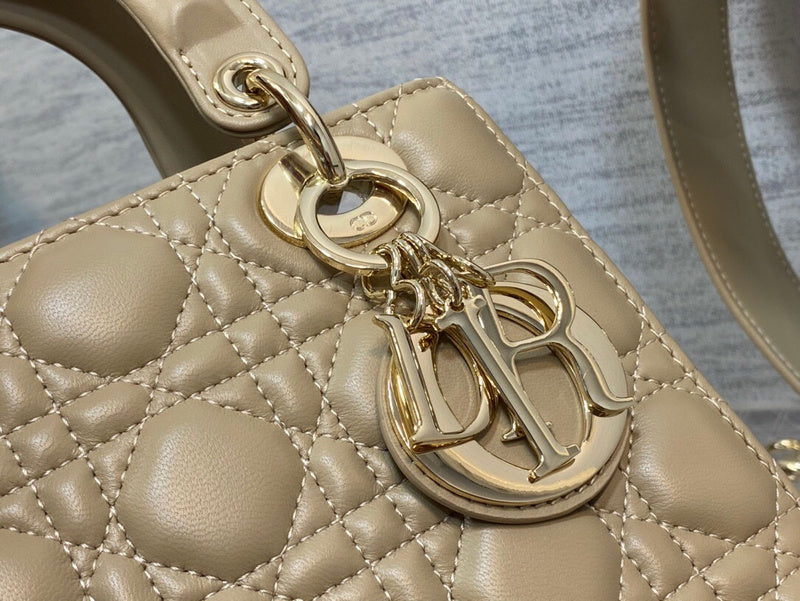 LTB - Luxe Touch Bags - 372