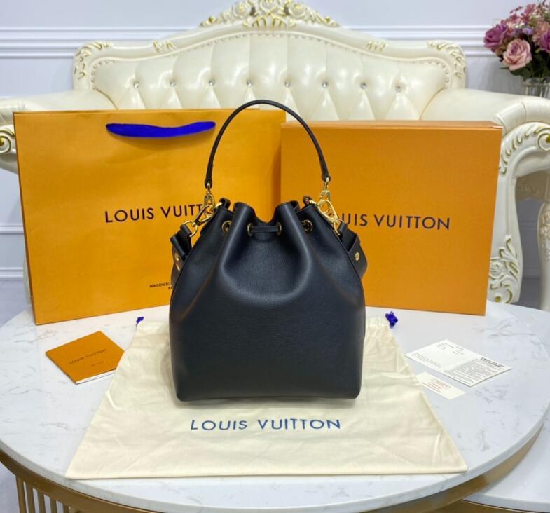 Luxe Touch Bags -   2442