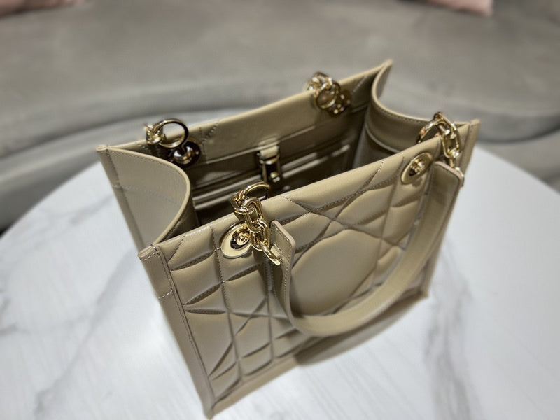 LTB - Luxe Touch Bags - 2137