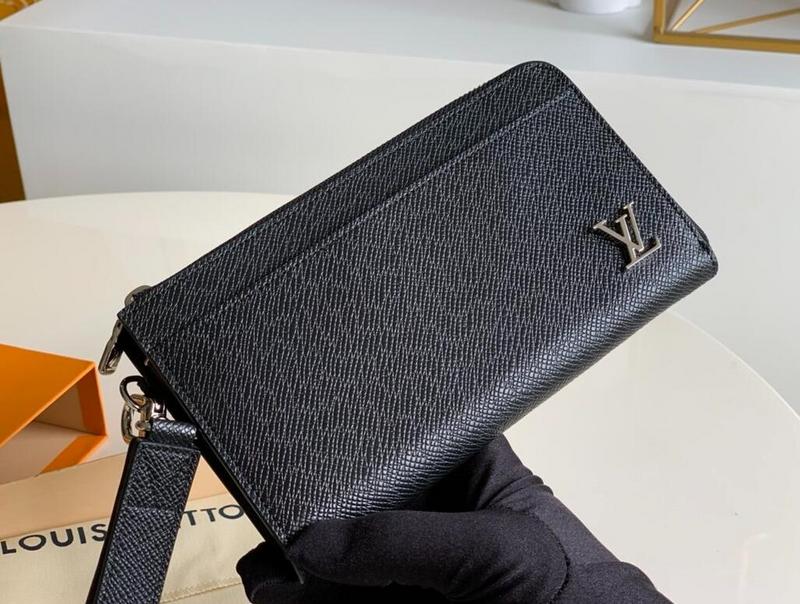 Luxe Touch Bags -   2640