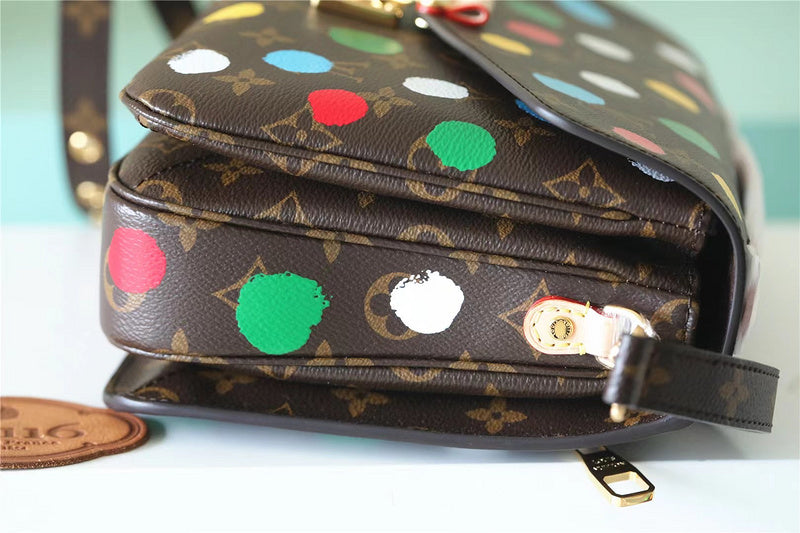 LTB - LUV Bags - 451