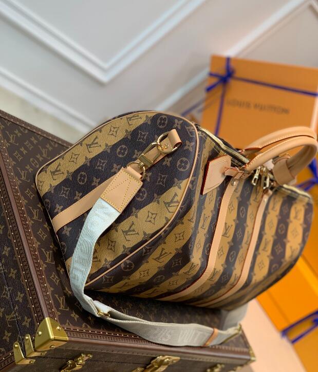 Luxe Touch Bags -   2313