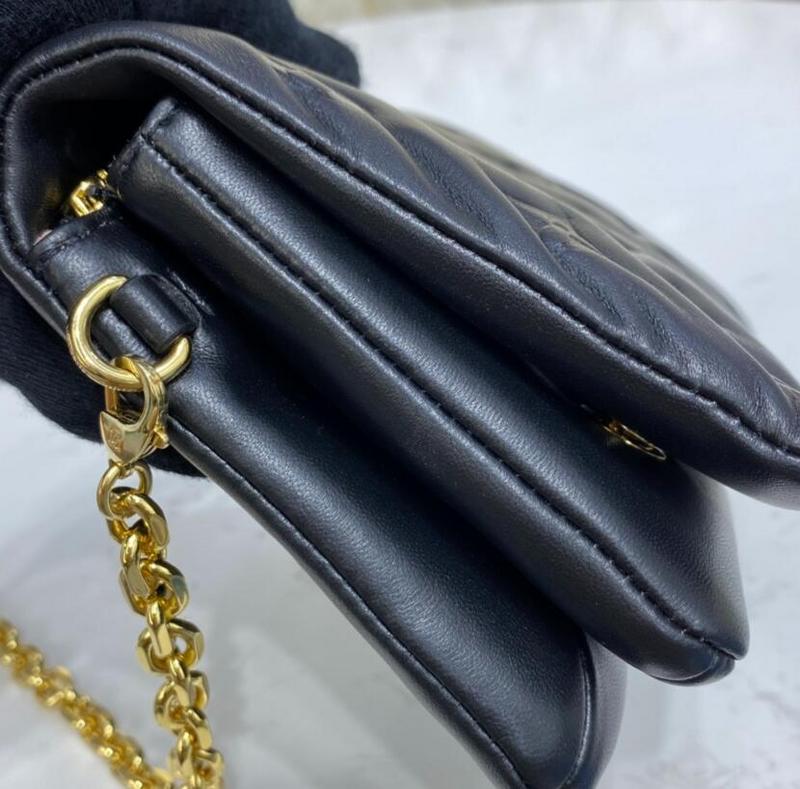 Luxe Touch Bags -   2423