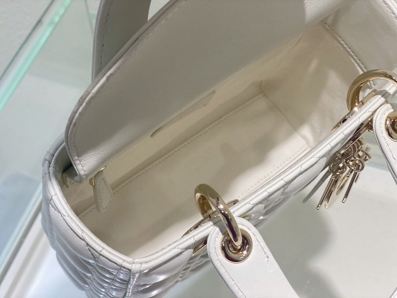 LTB - Luxe Touch Bags - 643