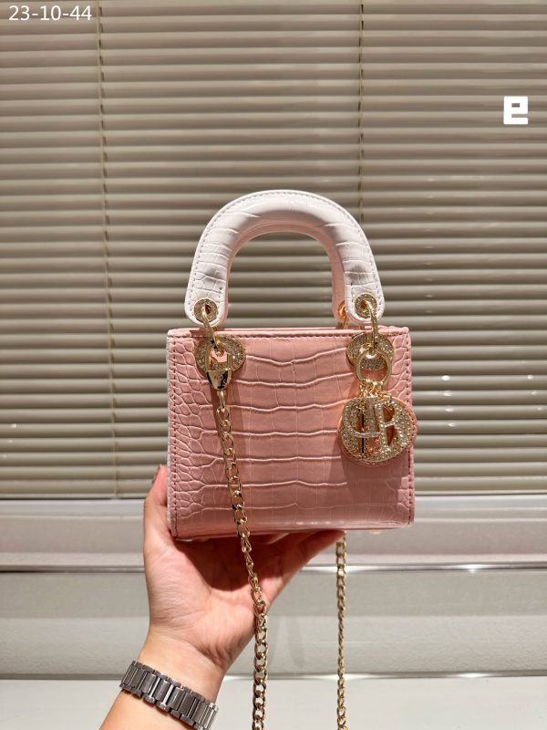 Luxe Touch LADY DIOR MICRO BAG PINK 17CM