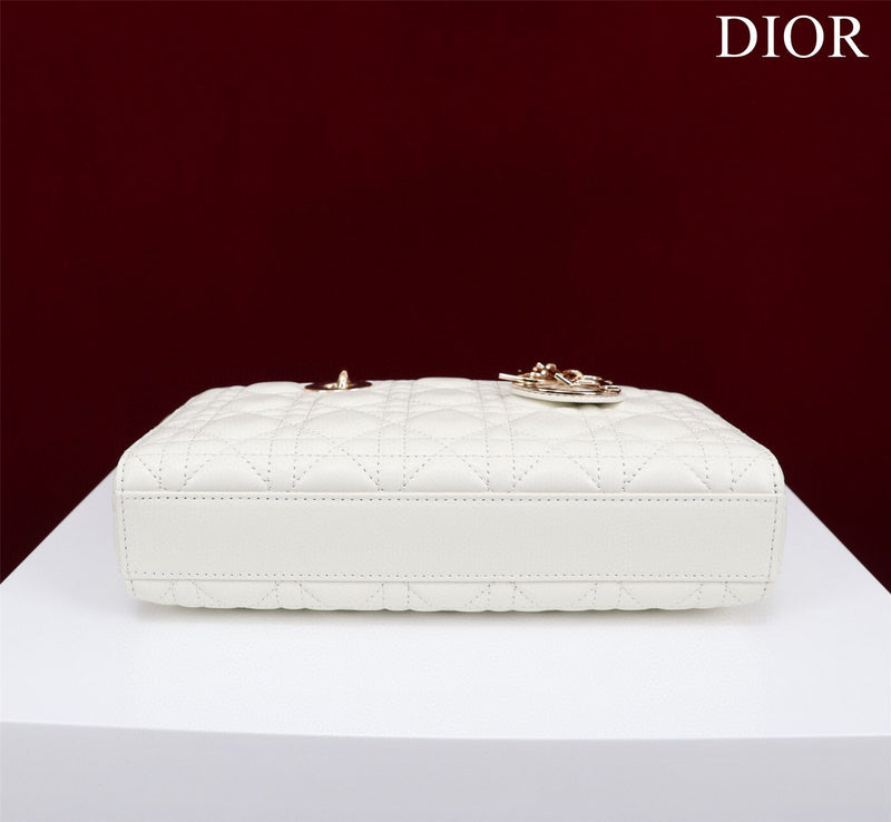 LTB - Luxe Touch Bags - 184