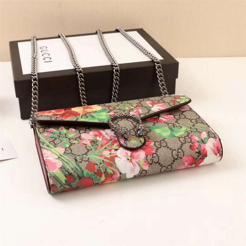 Luxe Touch Bags - Luxe Touch Bags - 572
