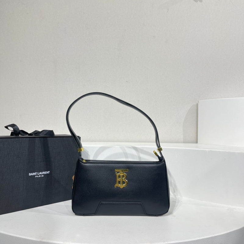 Luxe Touch Fashion -BBR Bags - 880