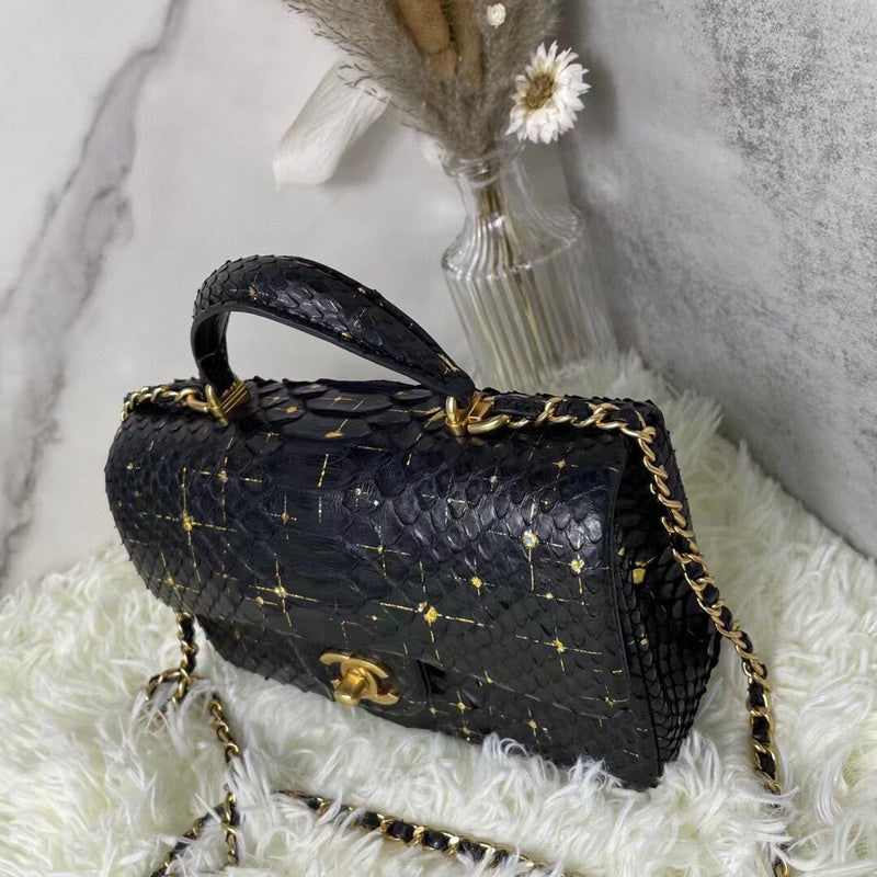 Luxe Touch Bags 

 -  Bags - 3150
