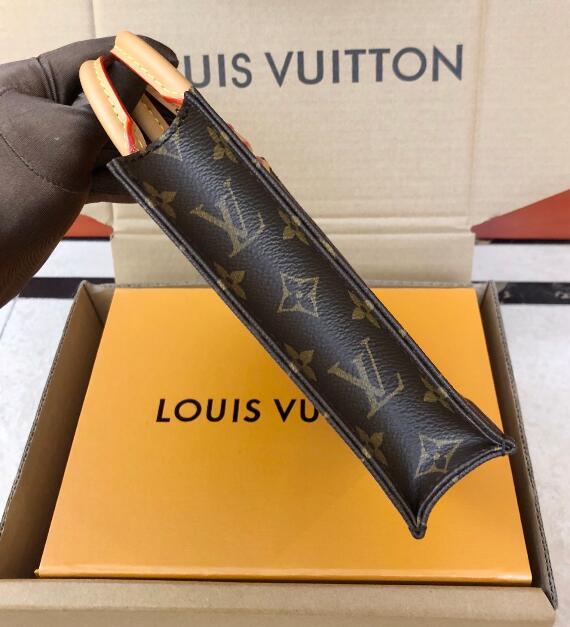 Luxe Touch Bags -   2554