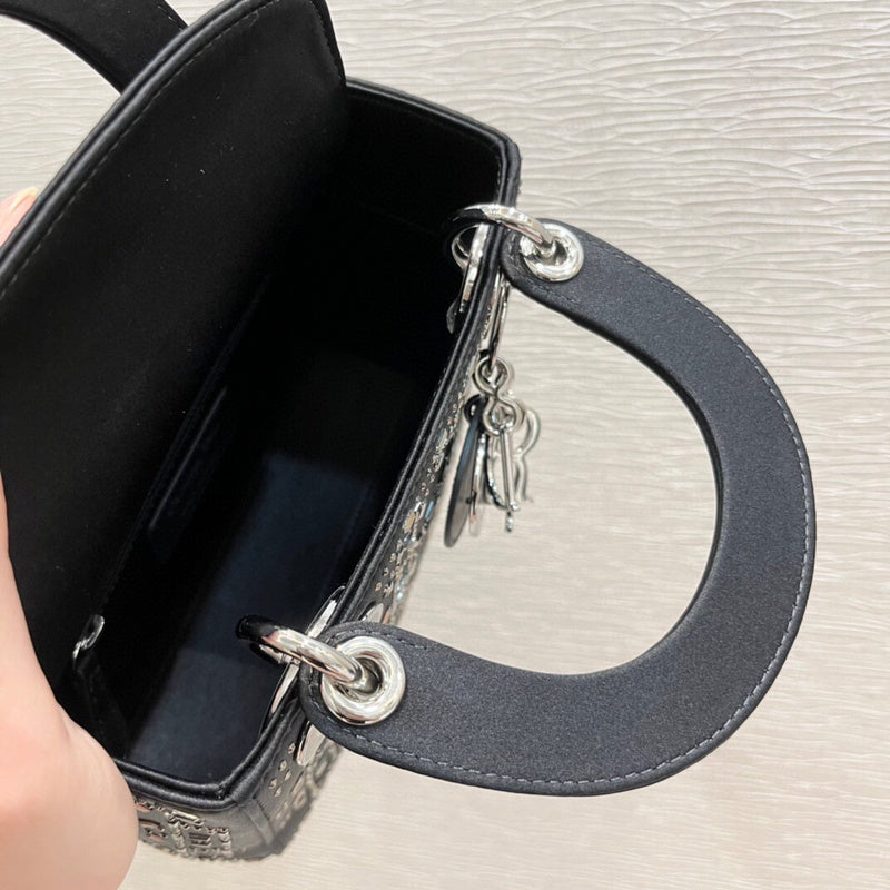 LTB - Luxe Touch Bags - 2201