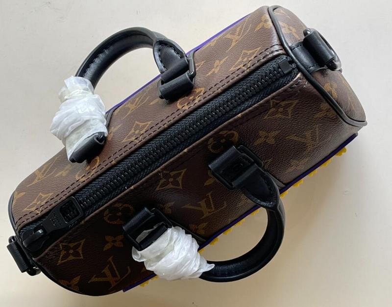Luxe Touch Bags -   2393