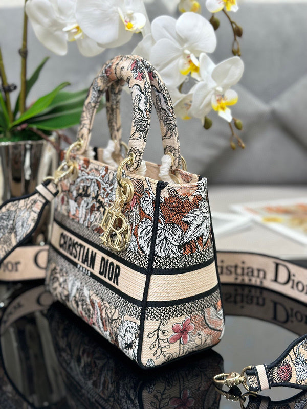 LTB - Luxe Touch Bags - 071