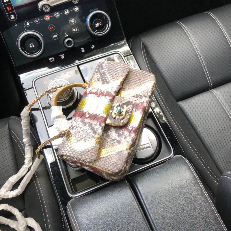 Luxe Touch Bags 

 -  Bags - 2943
