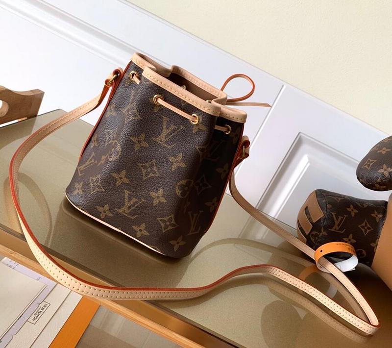 Luxe Touch Bags 

 - LTB Bags - 2525