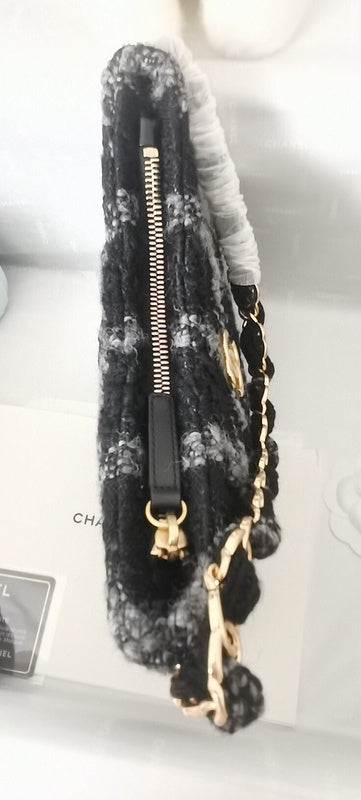 Luxe Touch Bags 

 -  Bags - 2695