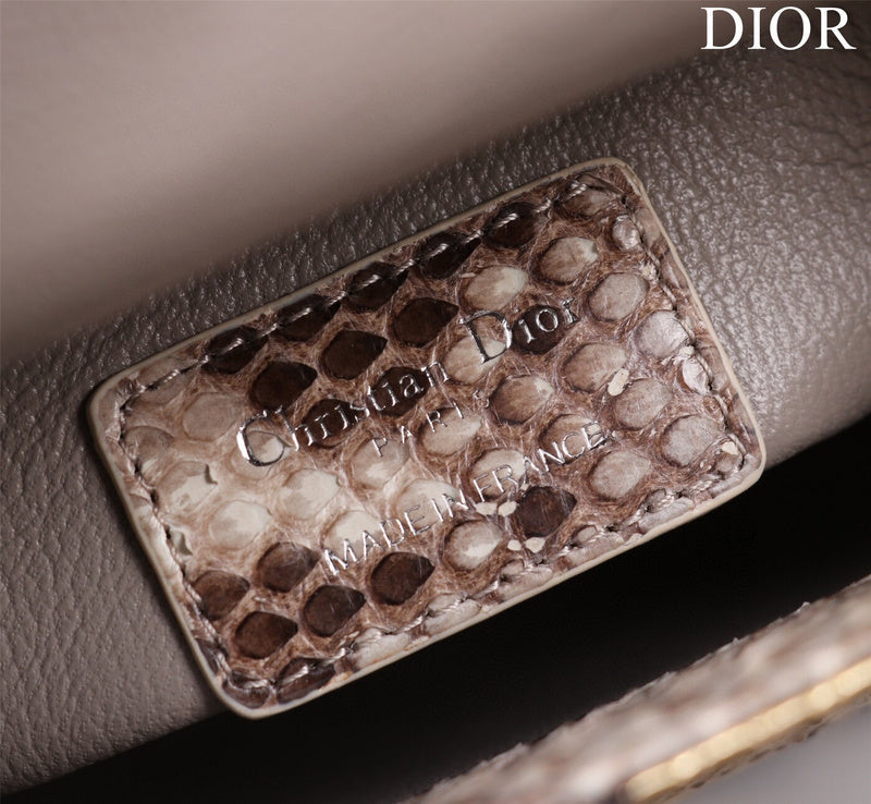 LTB - Luxe Touch Bags - 1696