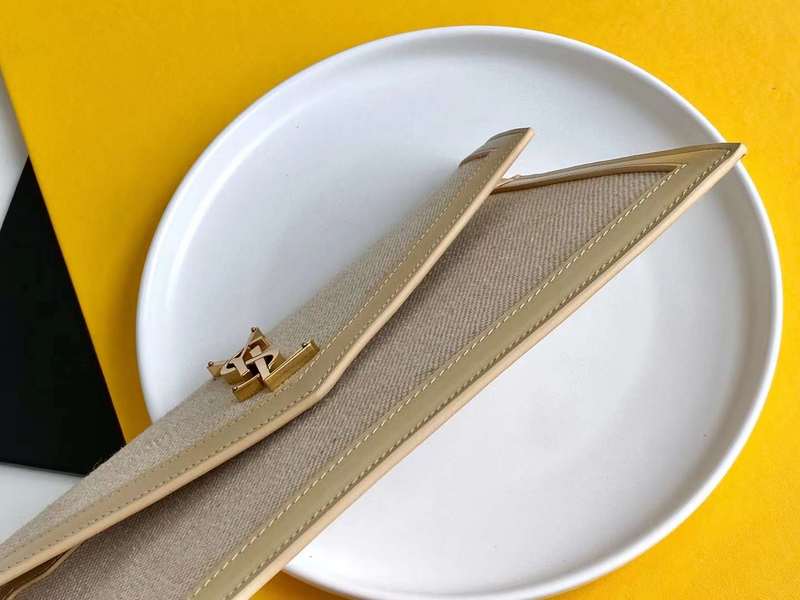 Luxe Touch - SLY Bags 211