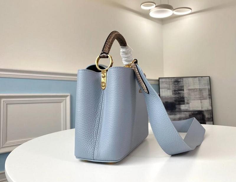 Luxe Touch Bags -   2574