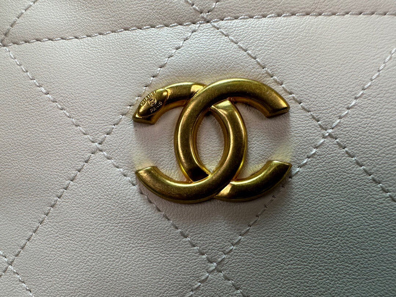 Luxe Touch Bags 

 -  Bags - 2814