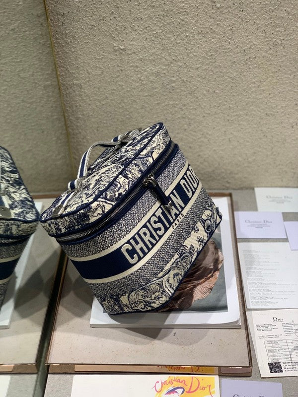 LTB - Luxe Touch Bags - 1972