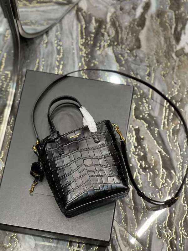 Luxe Touch - SLY Bags 551