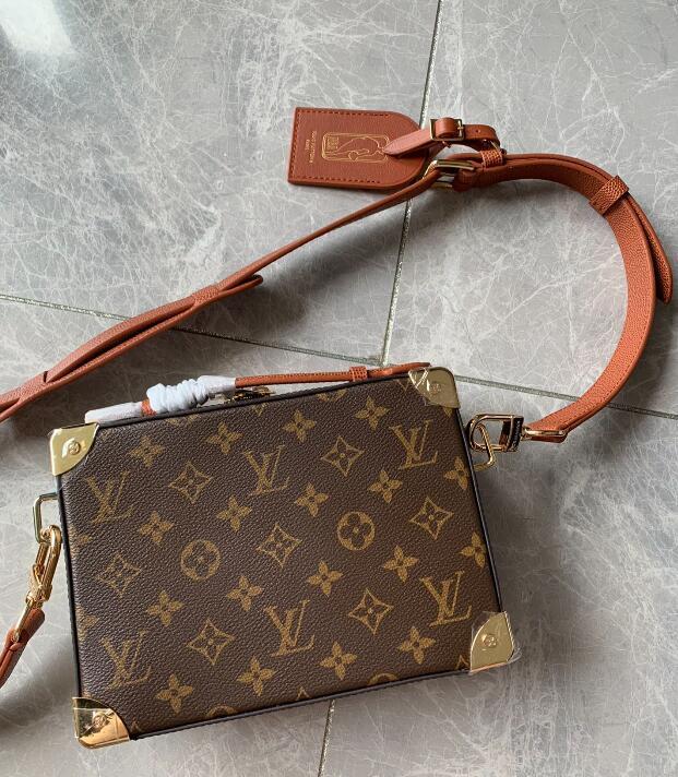 Luxe Touch Bags -   2361
