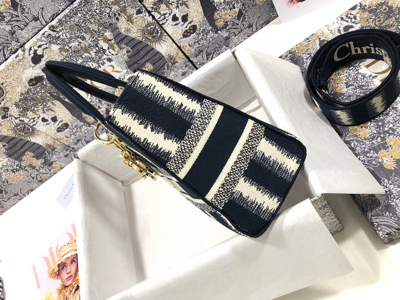 LTB - Luxe Touch Bags - 216