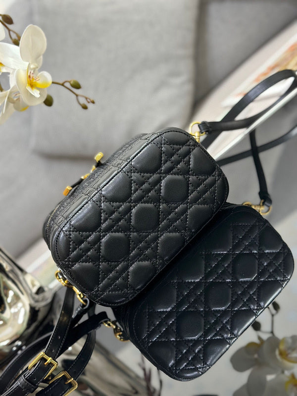 LTB - Luxe Touch Bags - 061