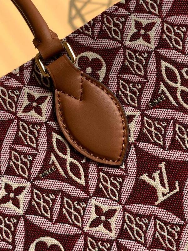 Luxe Touch Bags -   2603
