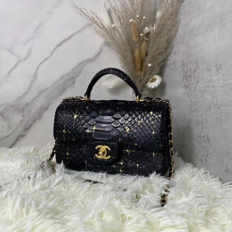 Luxe Touch Bags 

 -  Bags - 3150