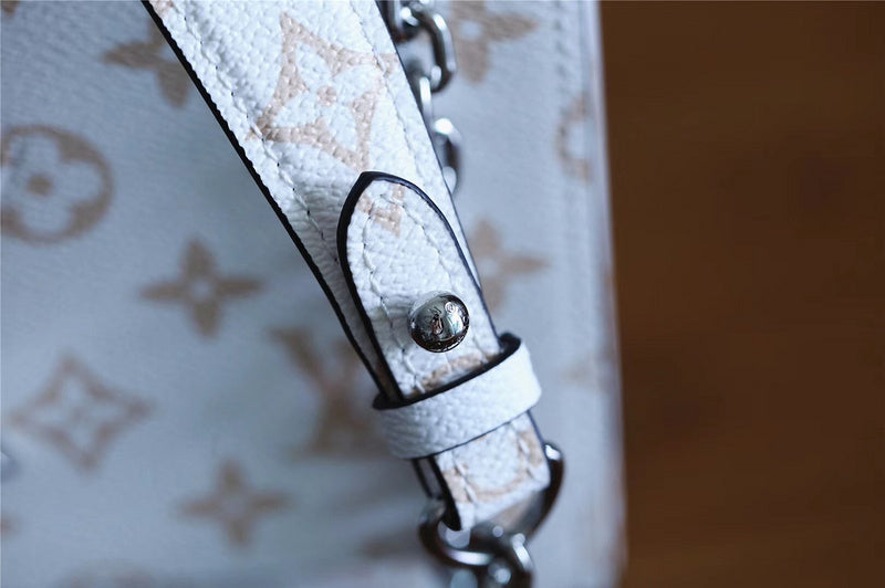 Luxe Touch Fashion LTB-bags - 8443
