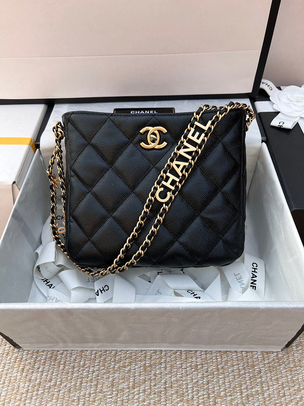 Luxe Touch Bags 

 -  Bags - 3070