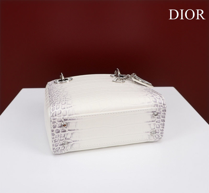 LTB - Luxe Touch Bags - 1755